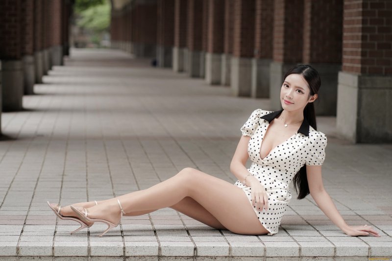 Азиатка модель