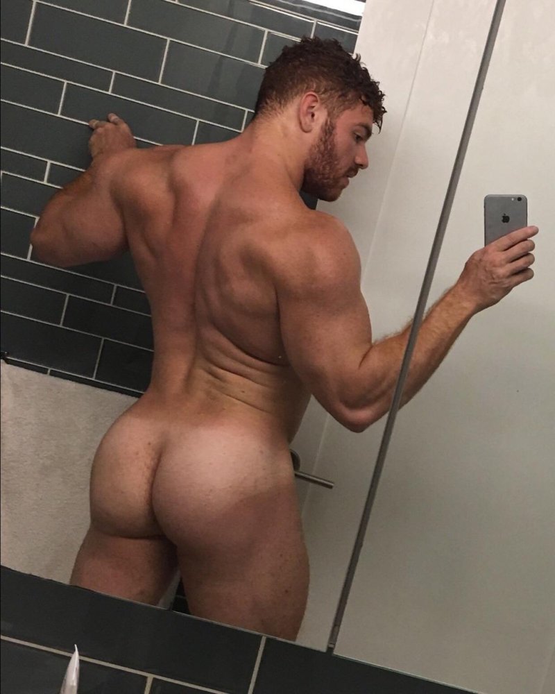 Красивые мужские задницы