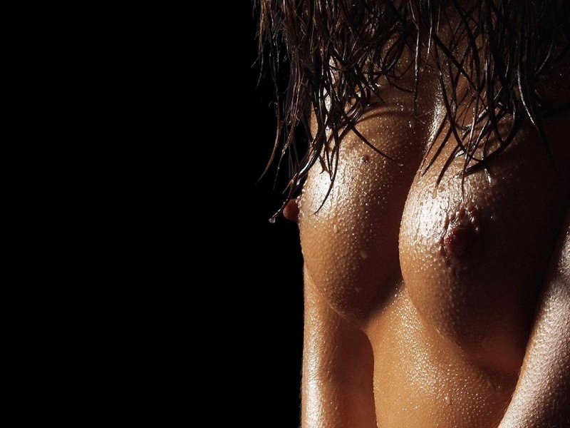 Красивые женские сиськи