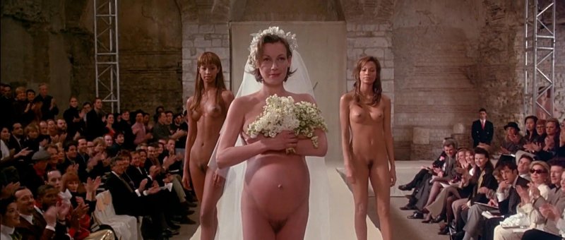 Летиция каста ив сен лоран