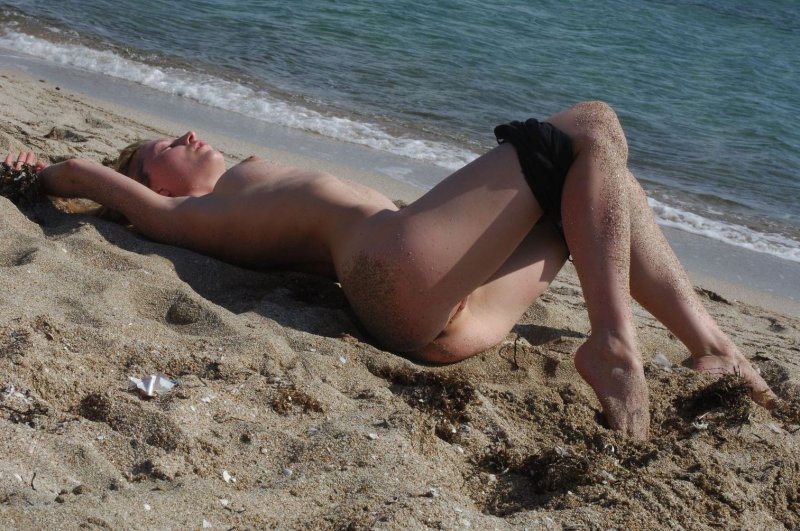 В черногории девочки на море голышом