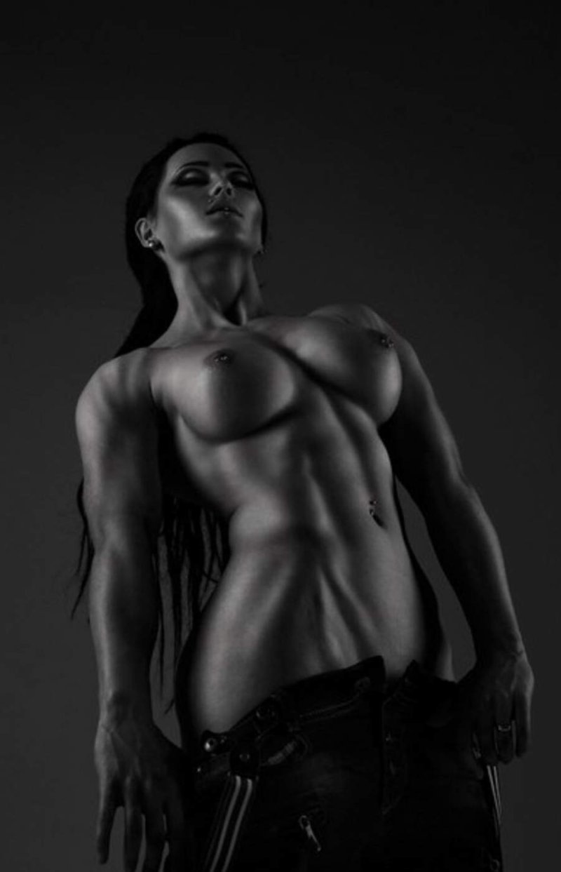 Голые фитнес девушки