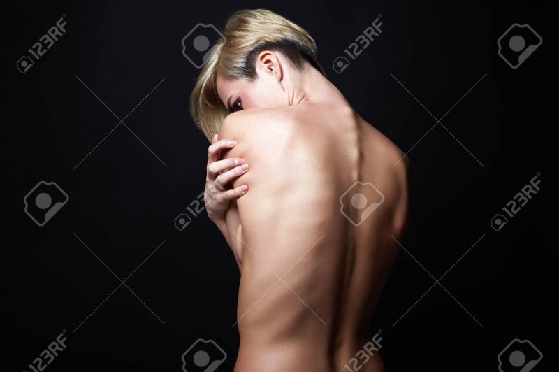 Голая спина