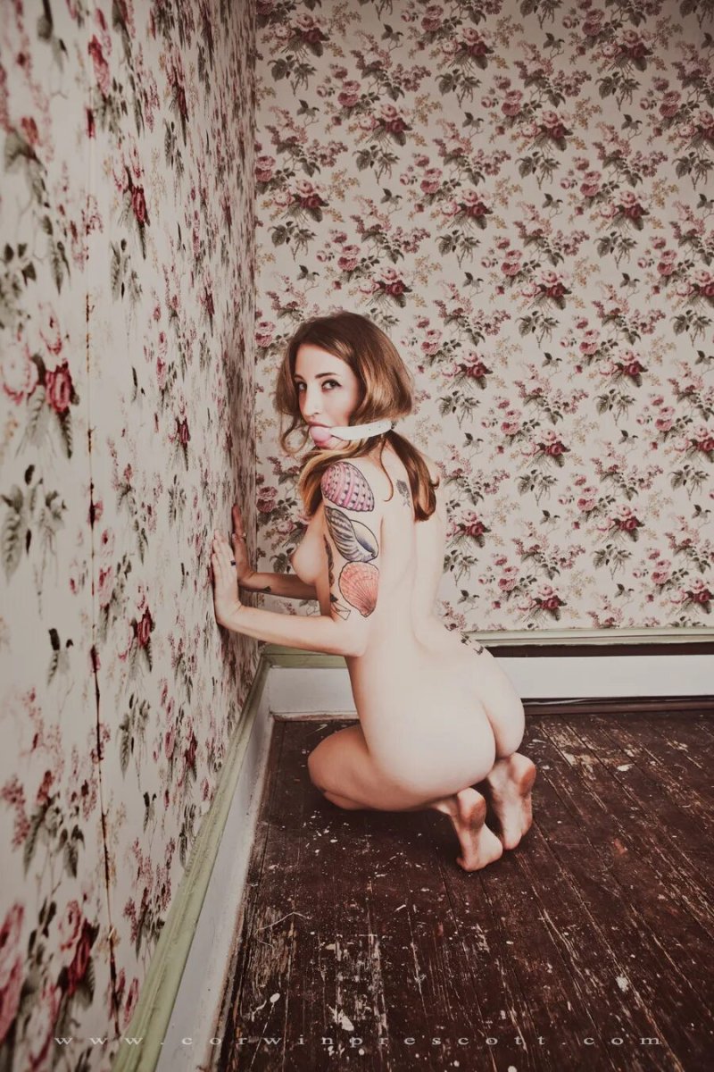 Девушки с татуировками