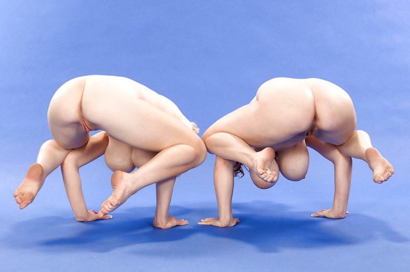 Парная йога позы