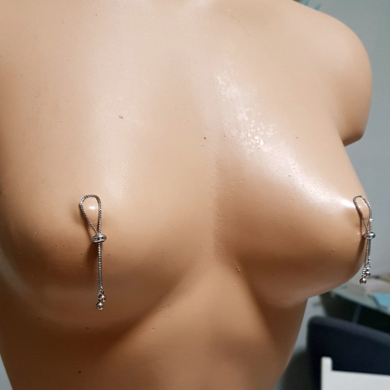 Зажим сосков