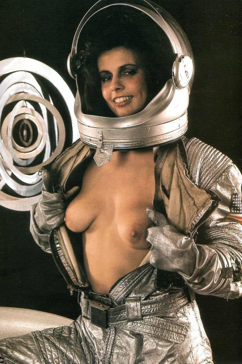 Космический скафандр