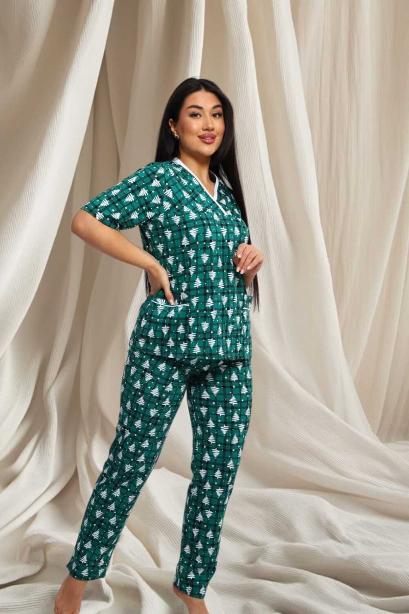 Классическая пижама для женщин