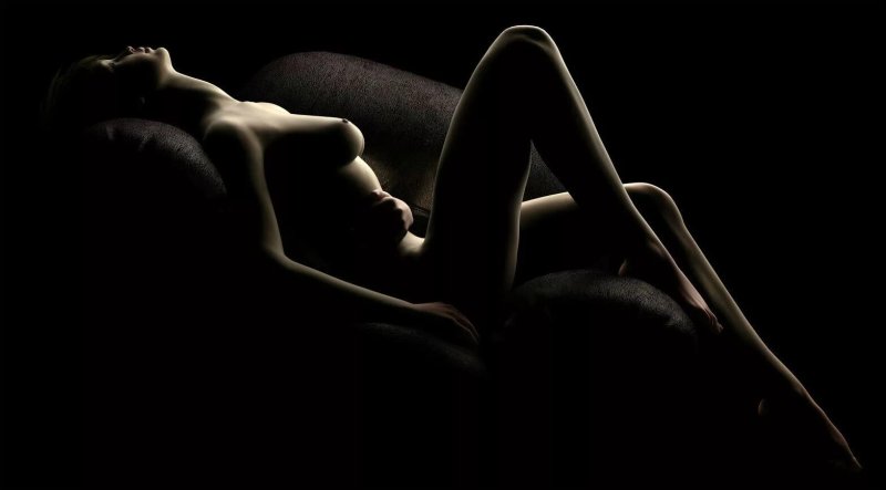 Обнаженное тело