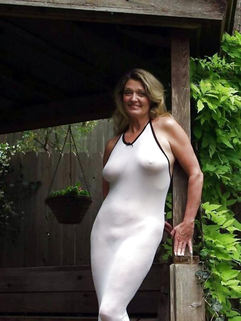 Зрелая дама