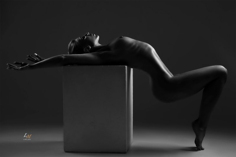 Скульптурное ню фотосессия