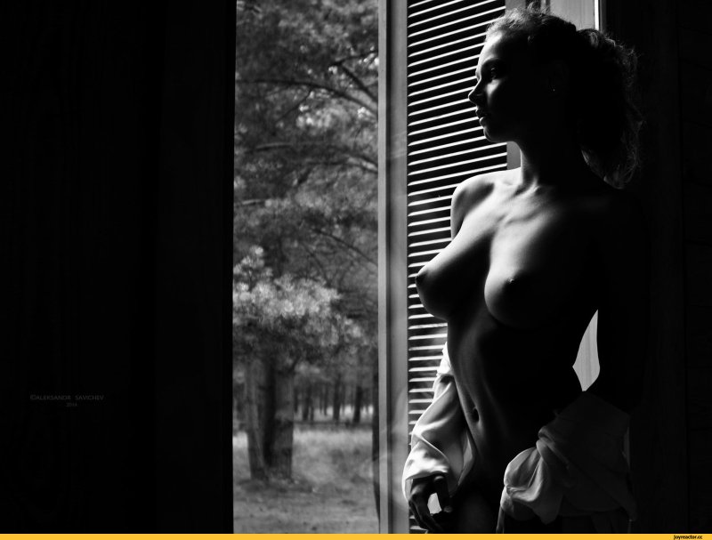 Черно белые эротические