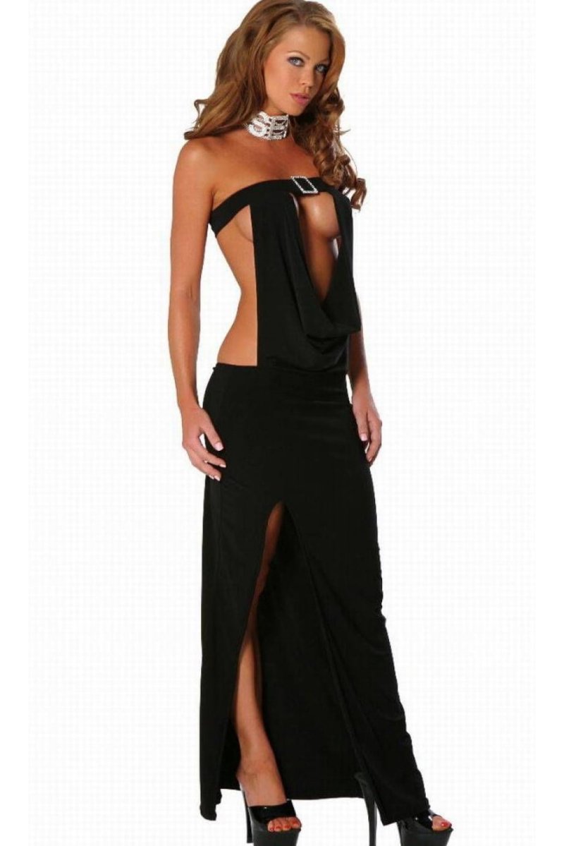 Платье с высоким разрезом