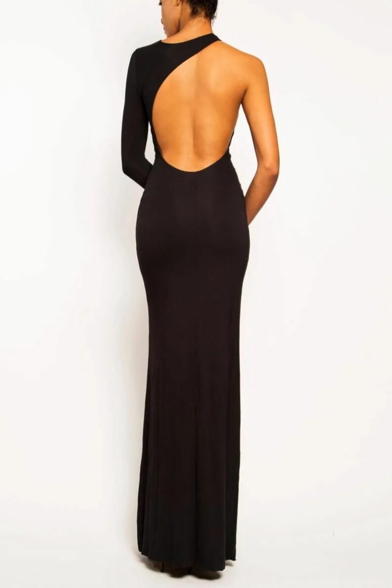 Черное платье макси с открытой спиной