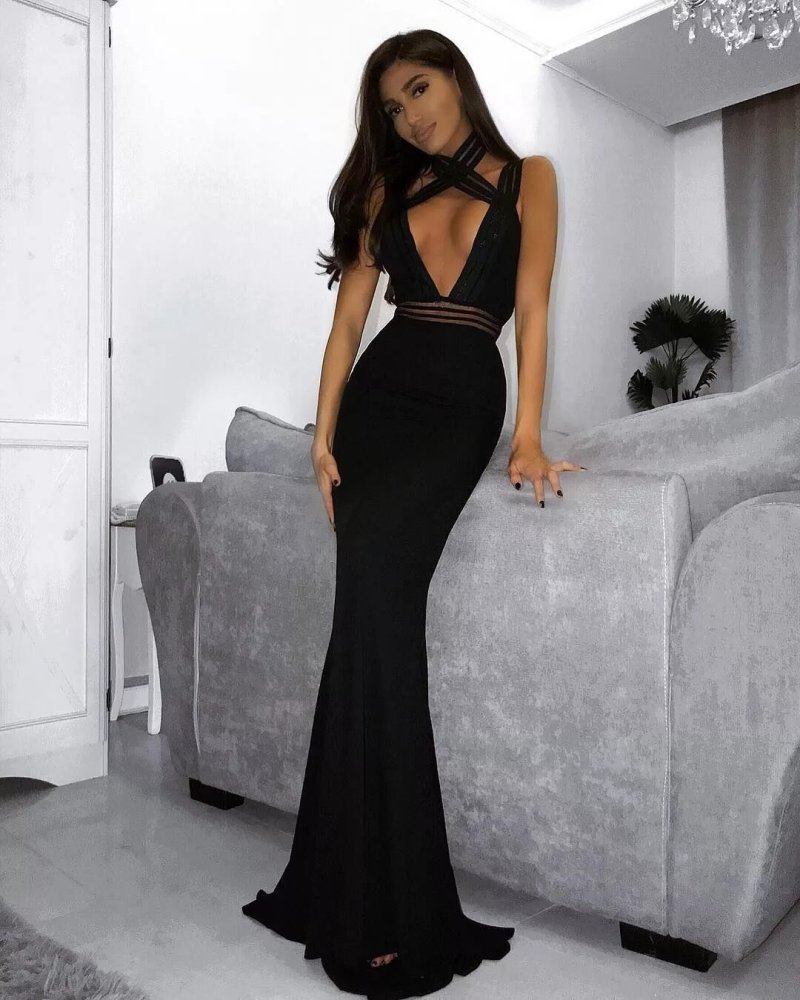 Черное длинное платье