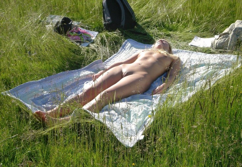 Секс на поле