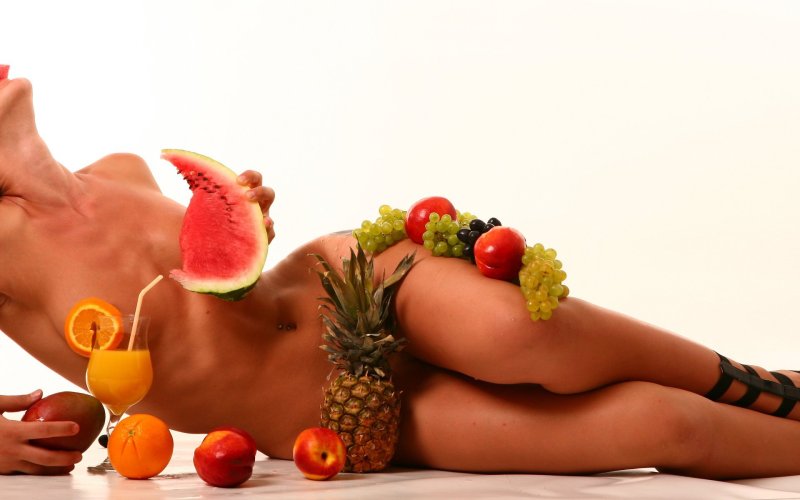 Красивые эротические фрукты