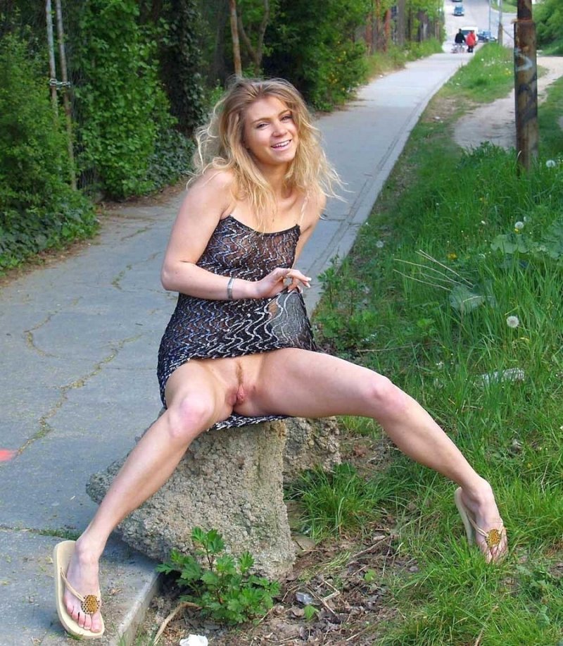 Девчонки короткие юбчонки