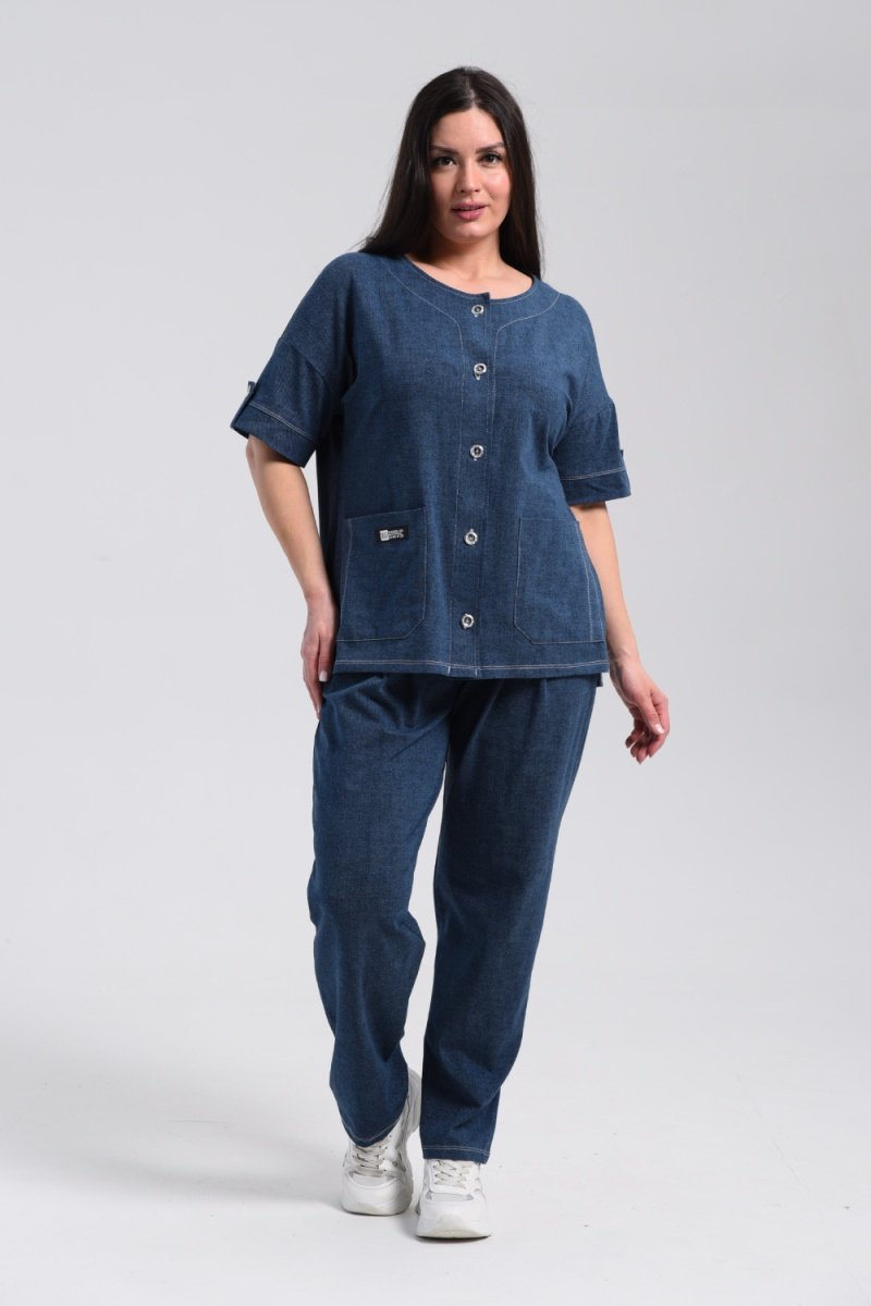 Костюм женский брючный