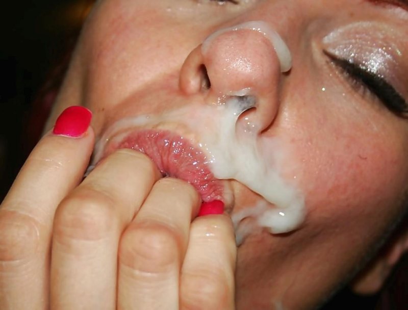 Губы сперма