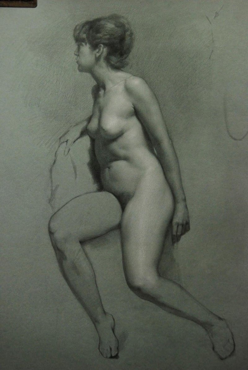 Академический рисунок ню