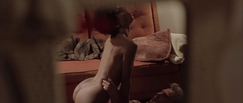 Холли берри бал монстров