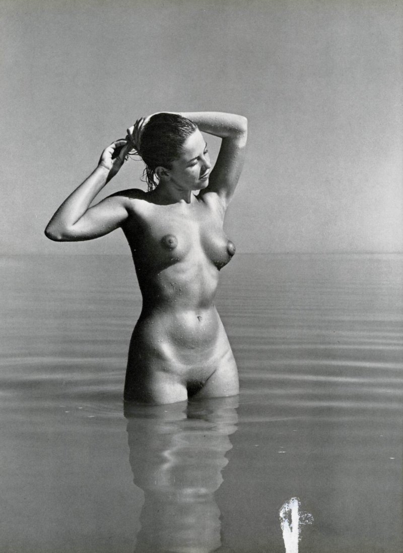 Ретро голые женщины