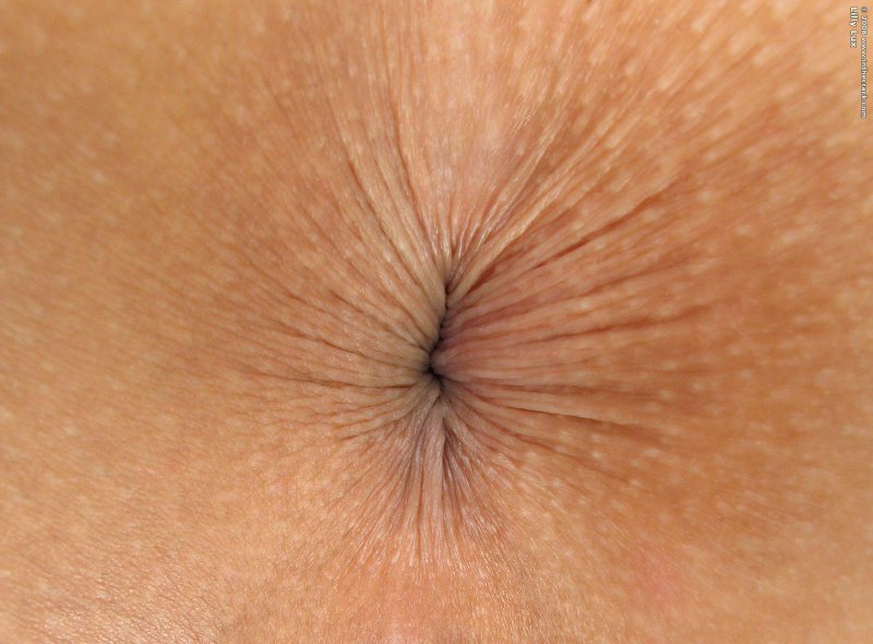 Глубокий пупок