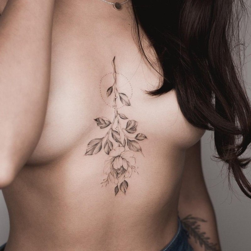 Красивая татуировка