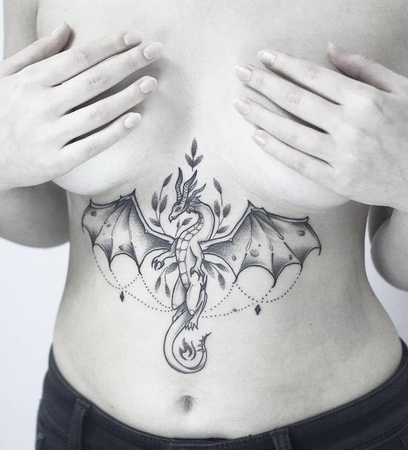 Татуировки для девушек под грудью