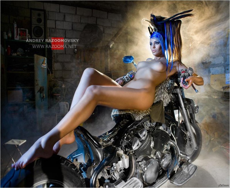 Фотосессия на мотоцикле