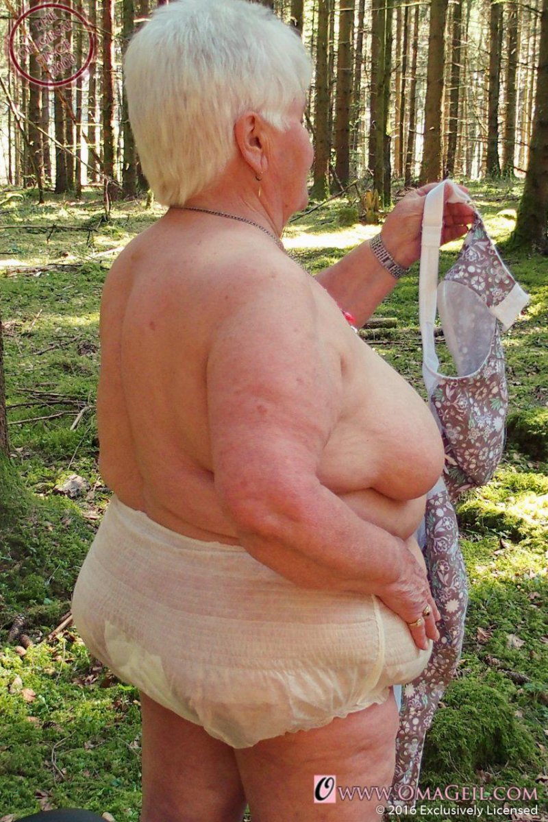Omageil granny bbw в полный рост