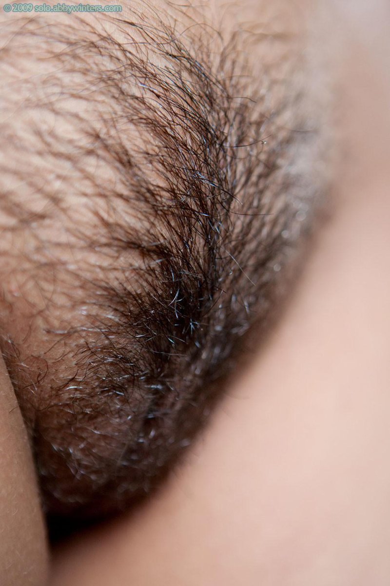 Волосы на лобке крупным планом