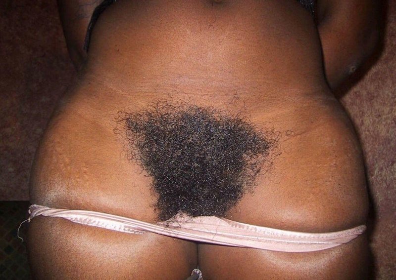 Волосатая негритянка