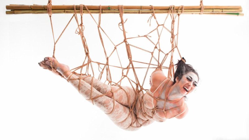 Шибари девушка