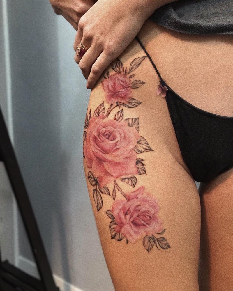 Женская татуировка