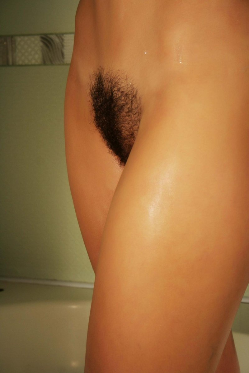 Лобок с волосами