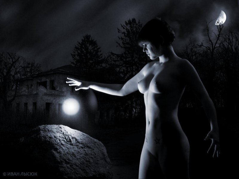 Фотохудожник и фэнтези ню