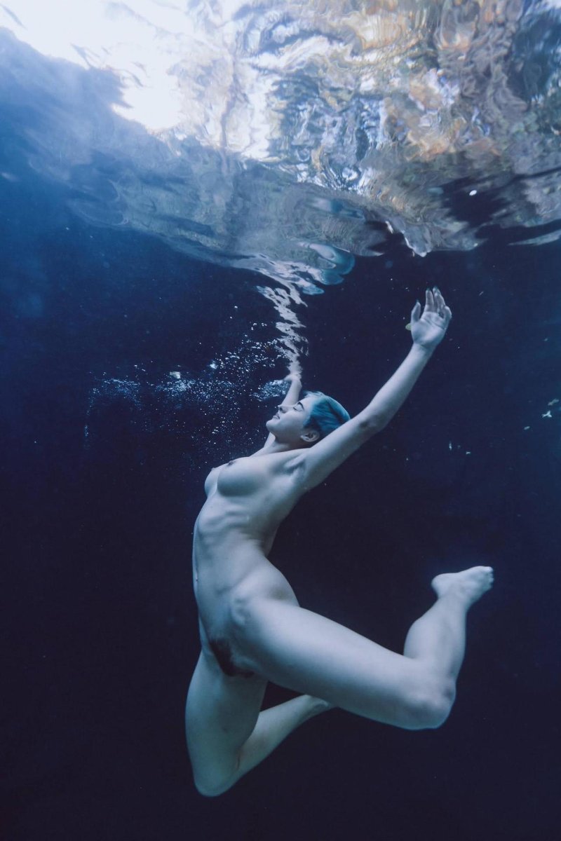 Подводная эротика