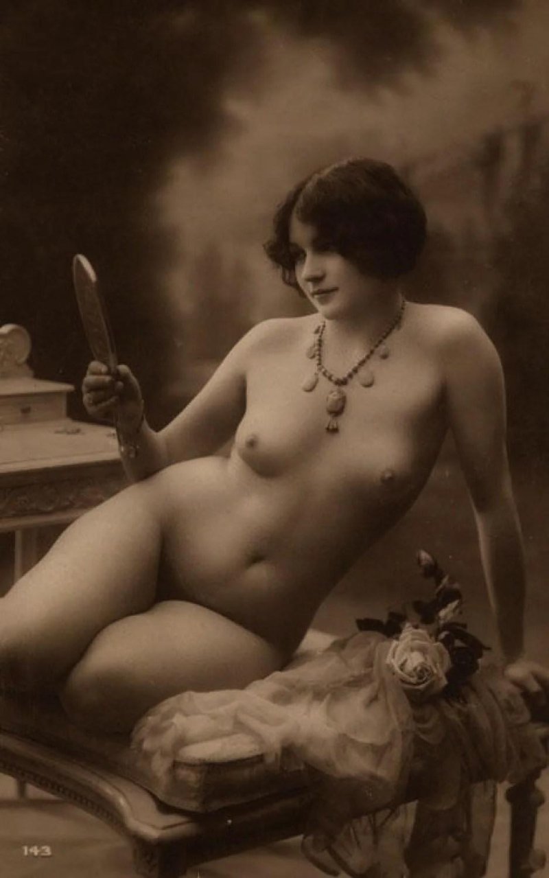 Винтажные голые женщины