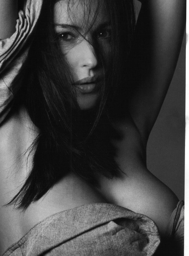 Моника беллуччи hot