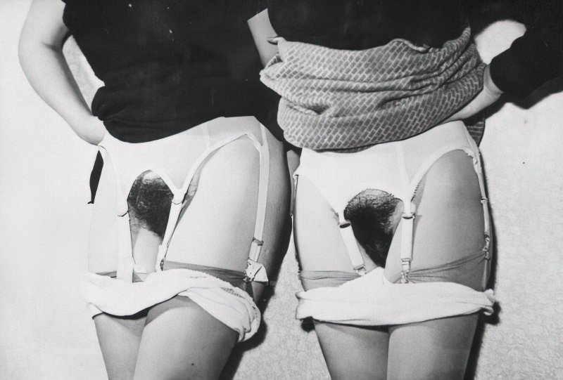 Волосатые ретро трусики