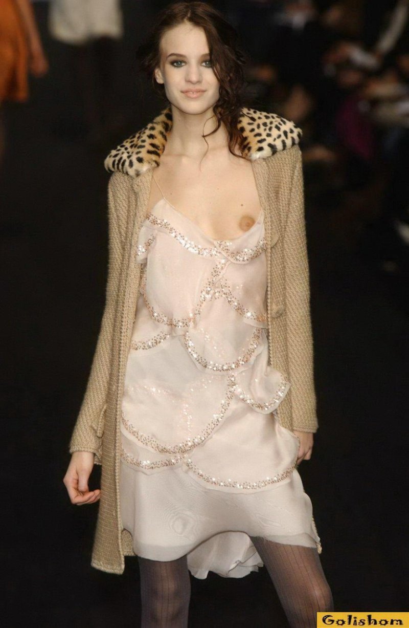 Откровенная мода