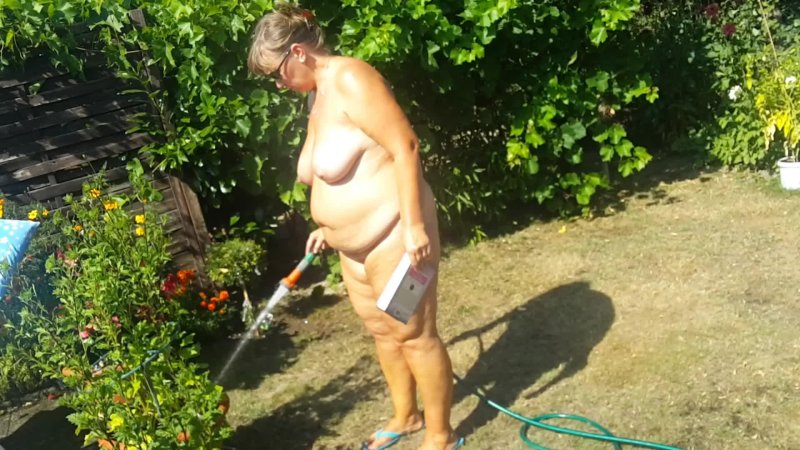 Голые на даче