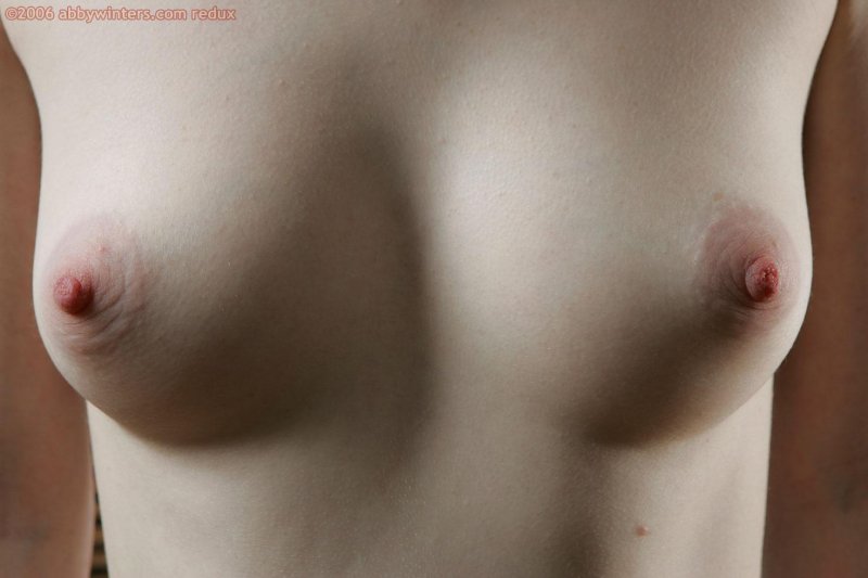 Голые женские соски