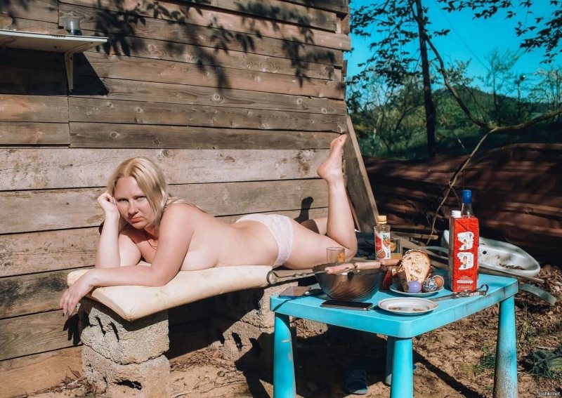 Деревенское гламурное ню