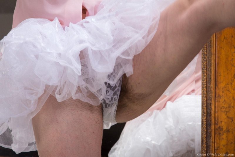 Балерина без трусиков