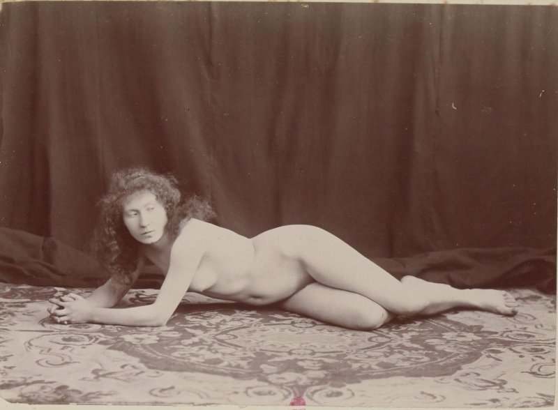 Эротическая фотографии