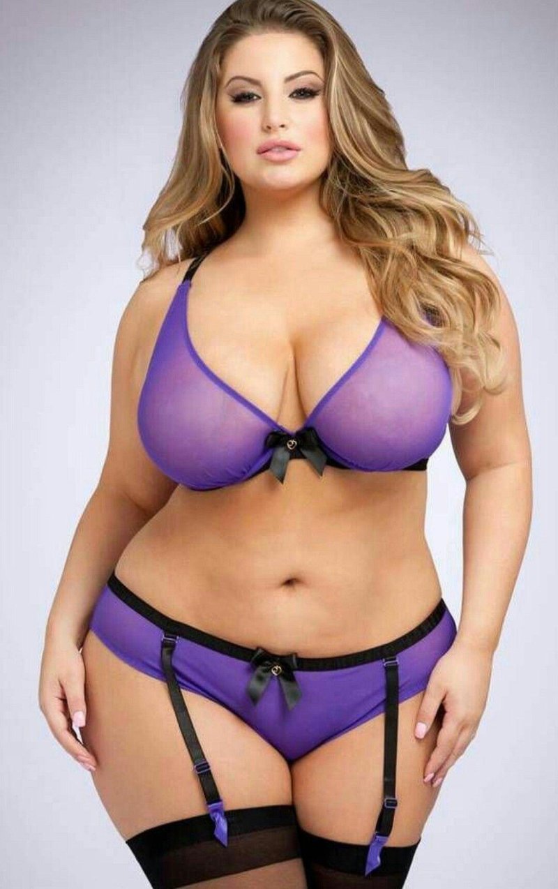 Эшли алексис модель плюс сайз ashley alexiss