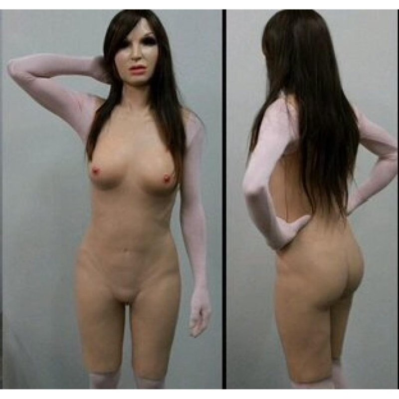 Силиконовый костюм для имитации женского тела